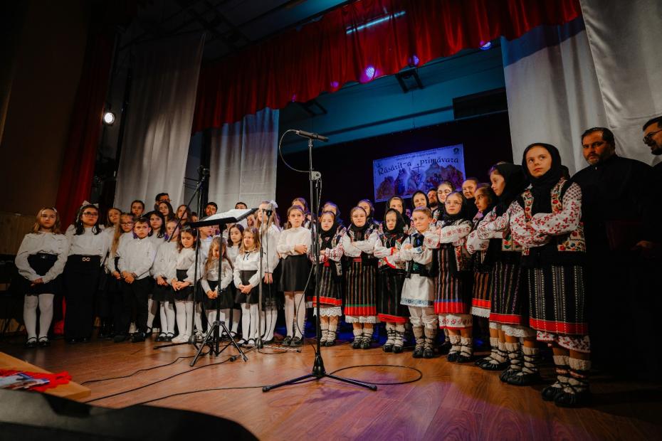 Concertul de pricesne și cântări bisericești „Răsărit-a primăvara” - Dorohoi