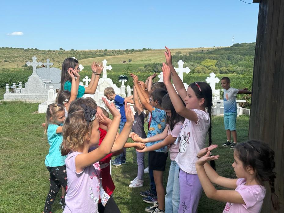 Tabăra Bucuriei” – prima ediție în comunitatea ucraineană din Rogojesti și Sinăuți